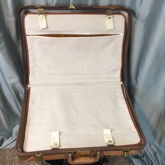 Vintage leather suitcase - Picture 5 of 6